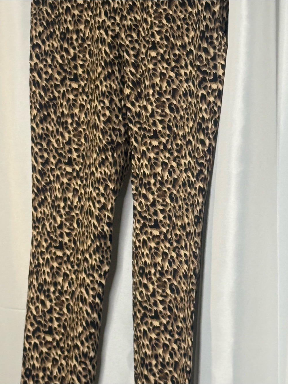 Counterparts Leopard-Print Camel color Skinny Pants with stretch size 8